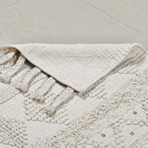 Cotton hand woven rug